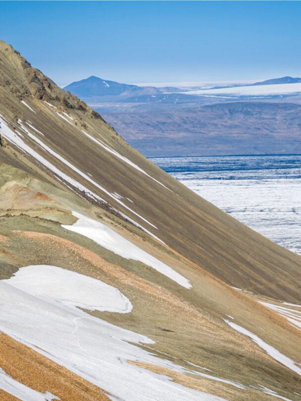 Iceland wilderness tour