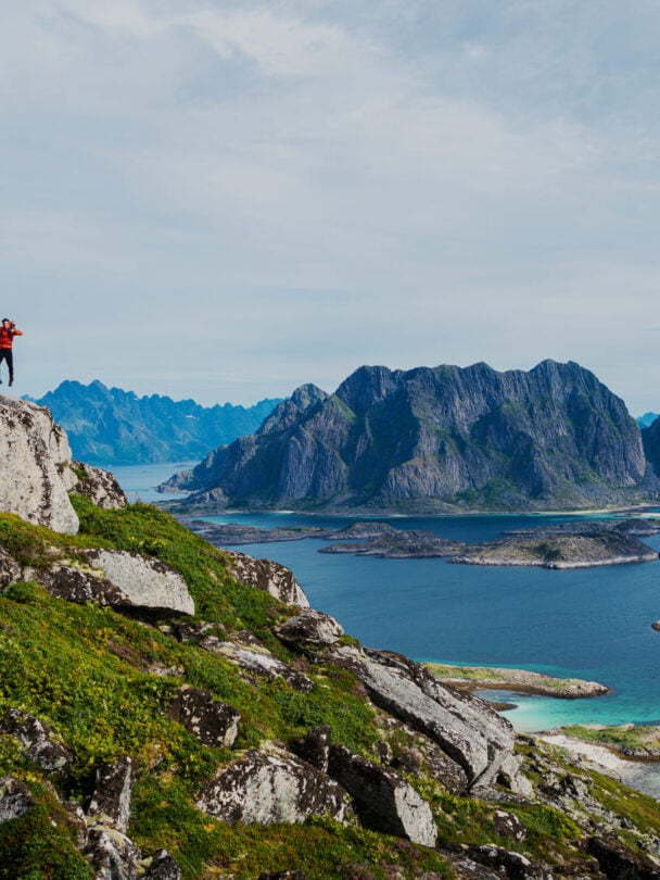 Lofoten islands hiking tour