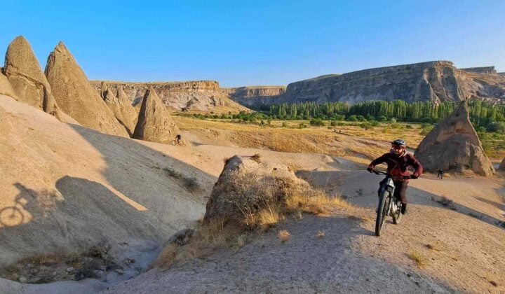Turkey rocks pointy MTB