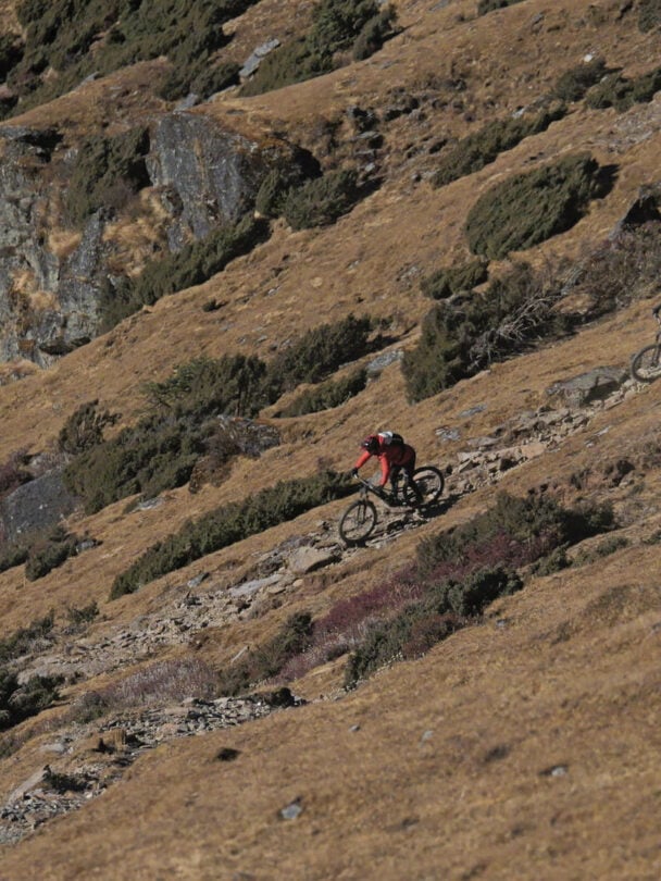 Mountain biking tour in Nepal