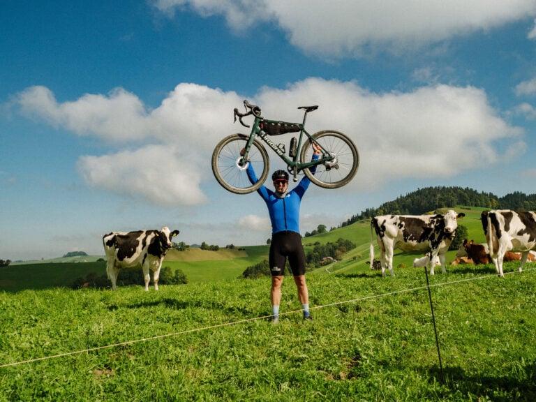 holding bike switzerland