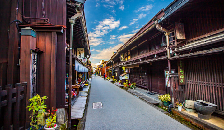 takayama streets