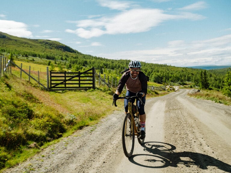 happy norway cyclists
