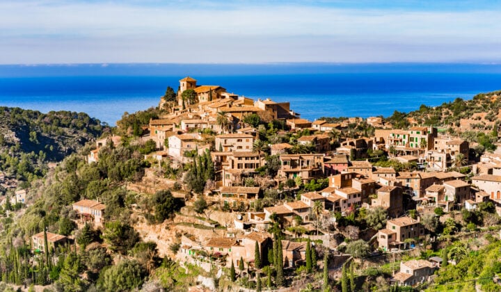 mallorca deia village