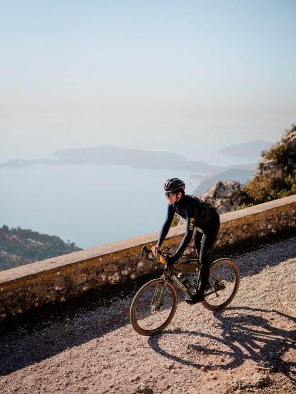 nice cycling tour