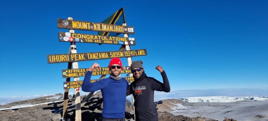 Uhuru peak summit