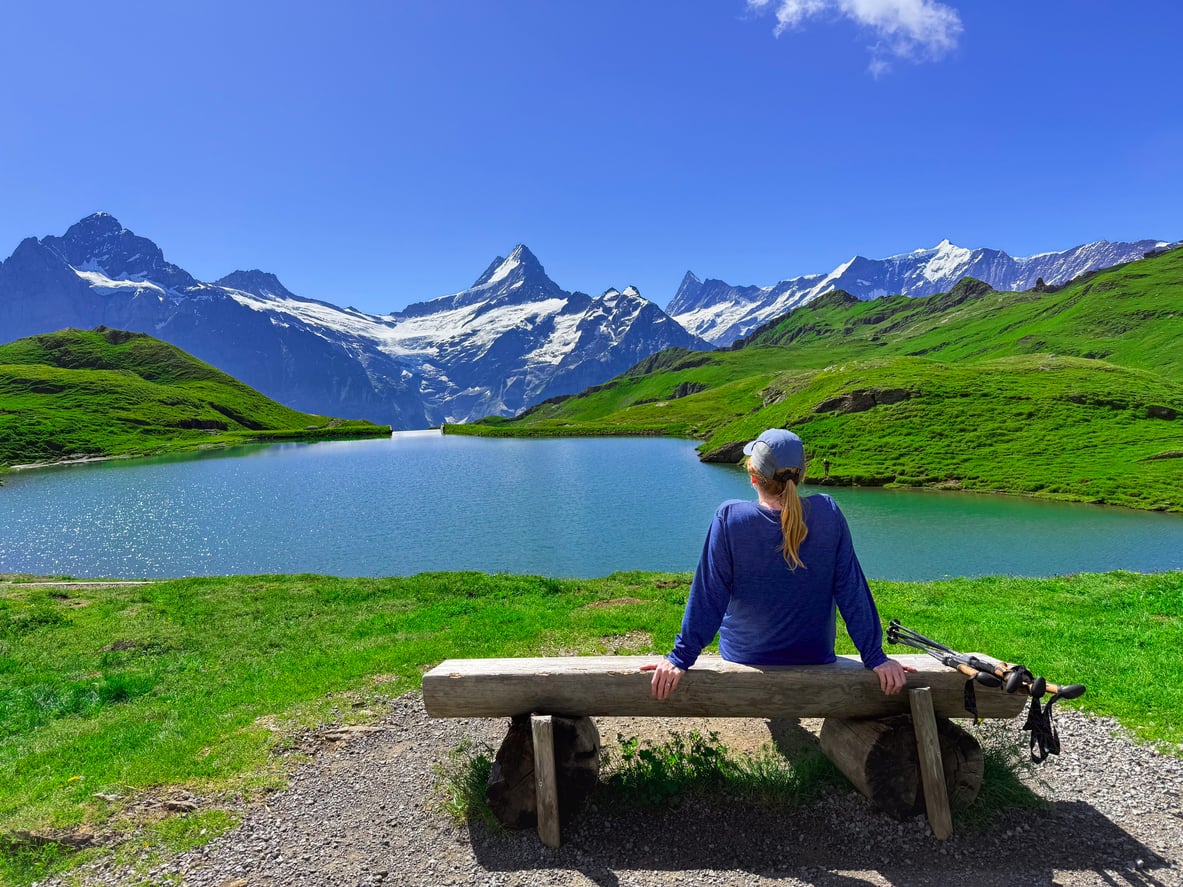 bernese oberland hiking tour
