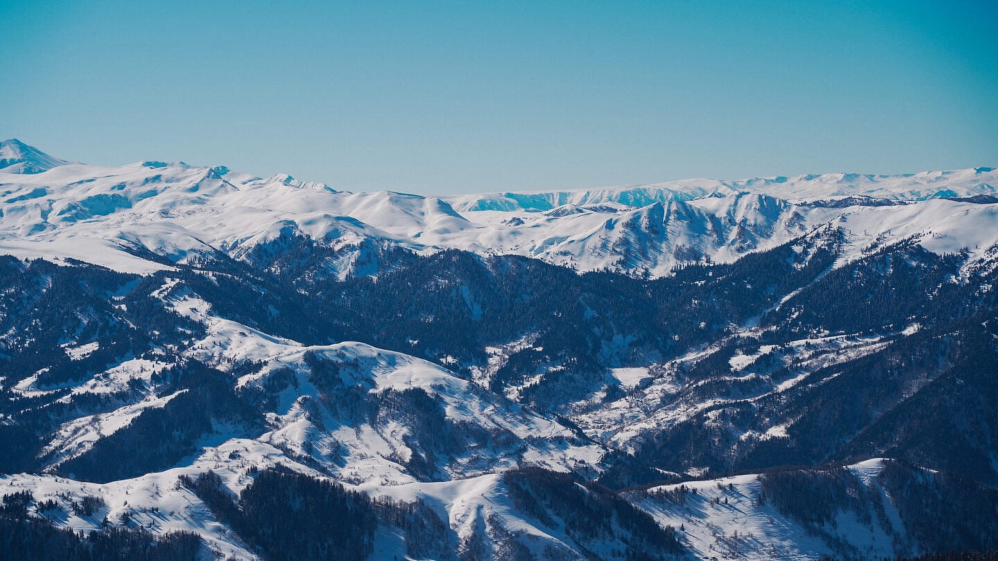 goderdzi aerial mountains