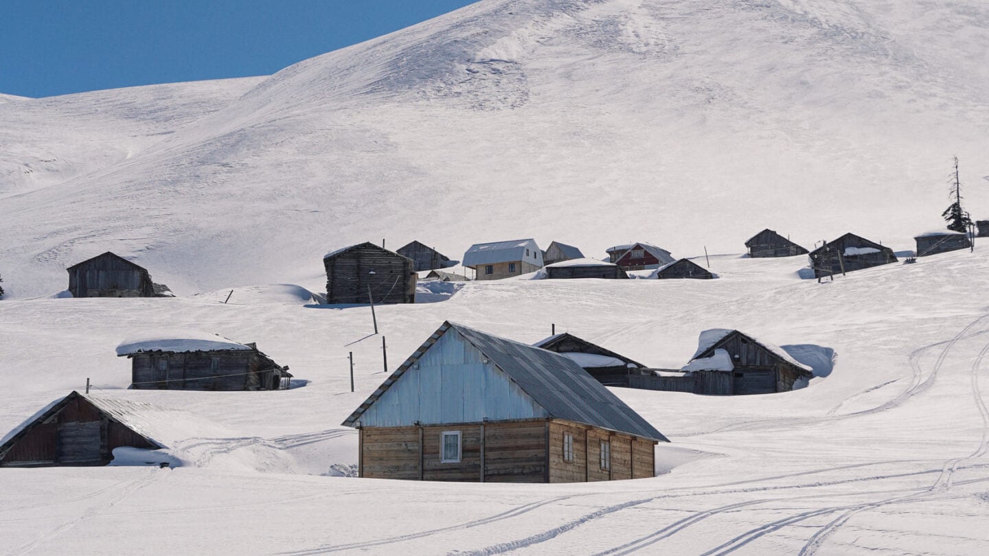 goderdzi houses georgia