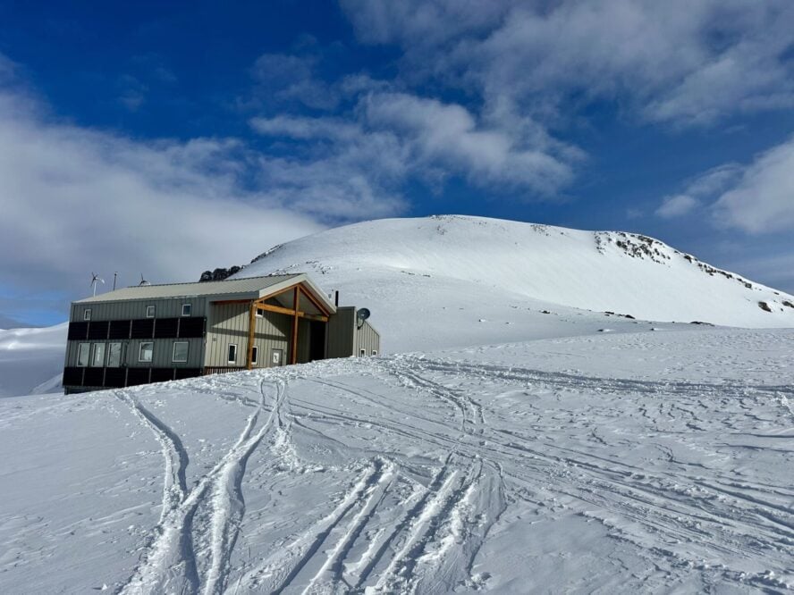 Ski hut in Bow Yoho