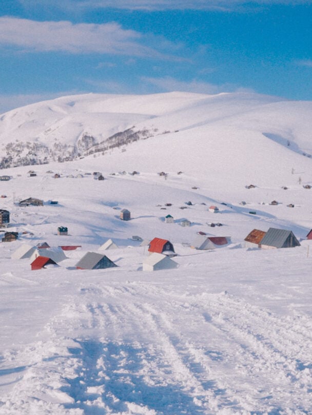 cat skiing goderdzi