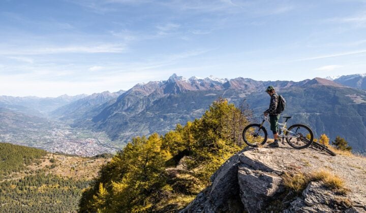 The Big Ridge — Mountain Biking in Aosta Valley, Italy