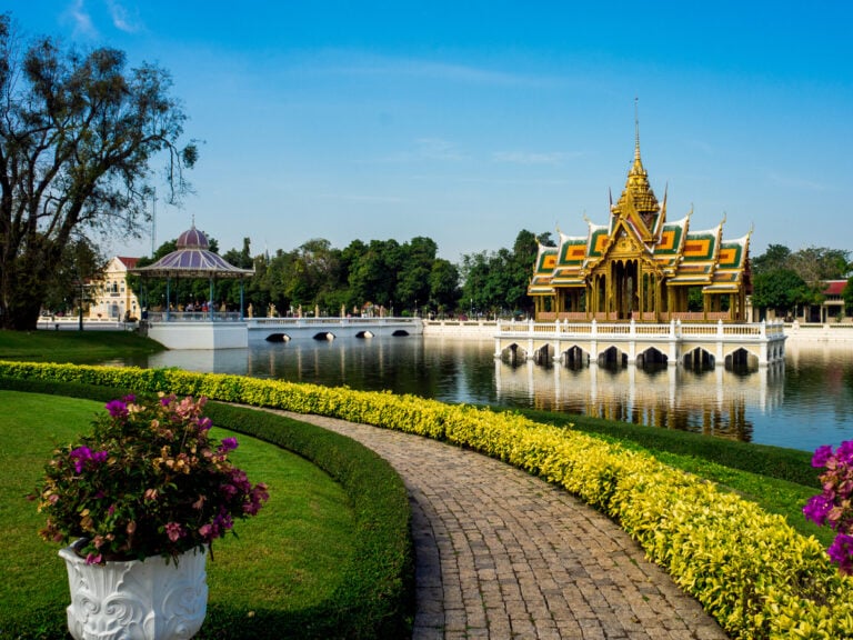 bang pa in palace