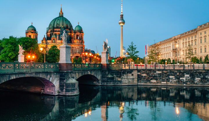 berliner dom turm