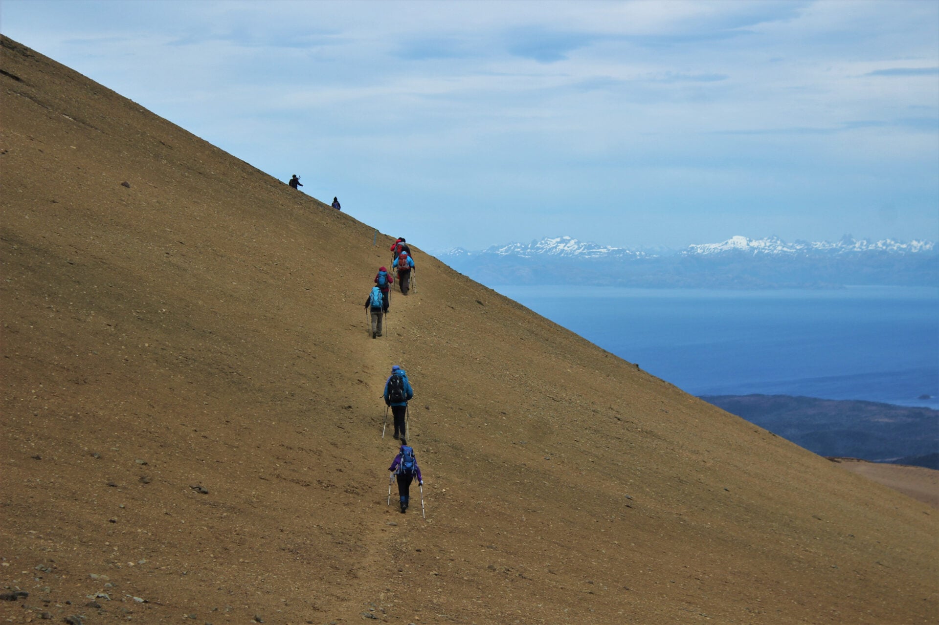 mount tarn hiking in patagonia