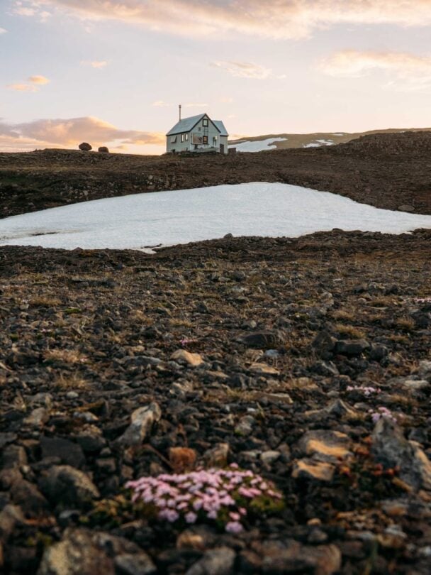 Crossing lava fields — Hiking in Eastern Highlands, Iceland