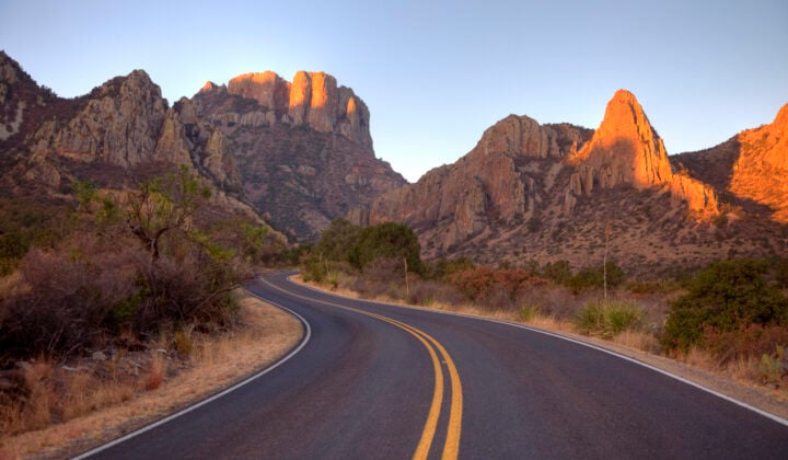 road in texas near big bend