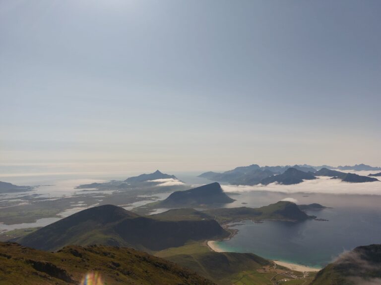 Himmeltinden's heights — Hiking in Lofoten Islands | Norway