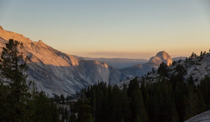 Meet in Fresno and transfer to Three Rivers — Hiking in Sierra Nevada | California