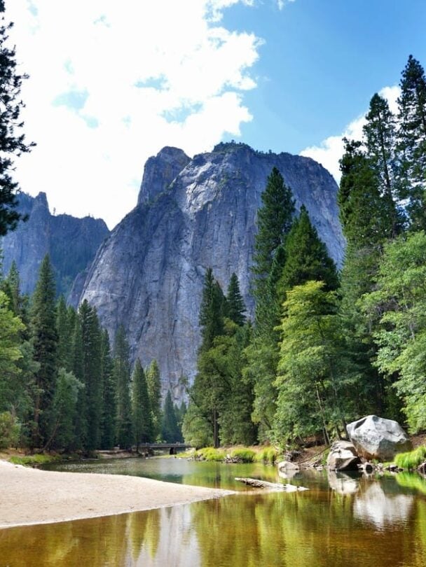 Hiking in Sierra Nevada | California