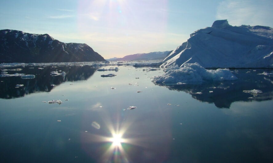 Sun sailing in Greenland